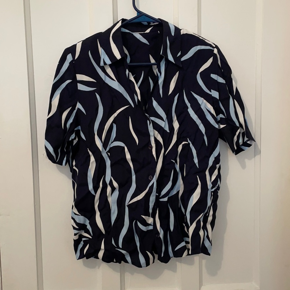 Vintage women’s hawaiian shirt